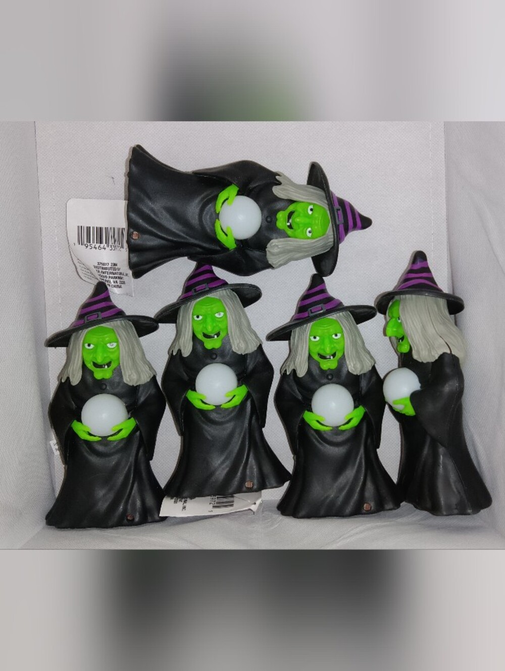 Green Witch Figurine with Crystal Ball - Halloween Decor